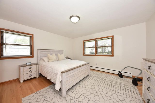 500 Oakwood ROAD, Oak Creek, WI 53154