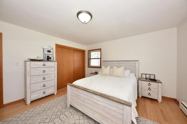 500 Oakwood ROAD, Oak Creek, WI 53154