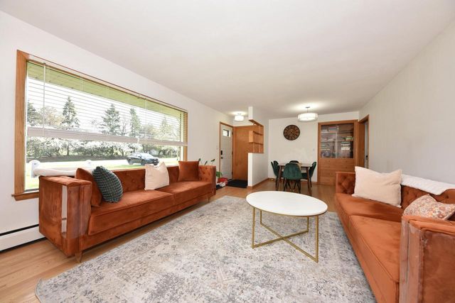 500 Oakwood ROAD, Oak Creek, WI 53154