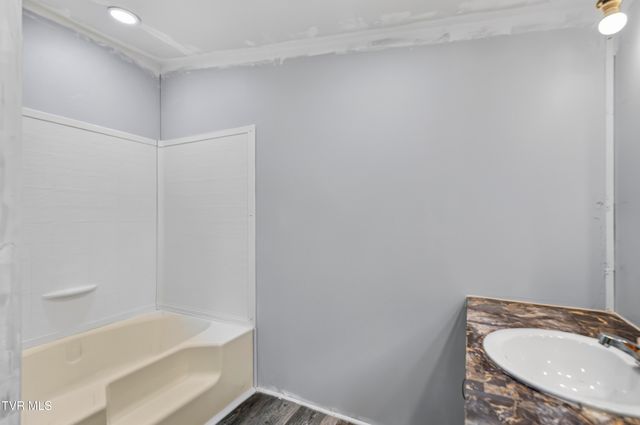 35 Wise Lane, Lebanon, VA 24266