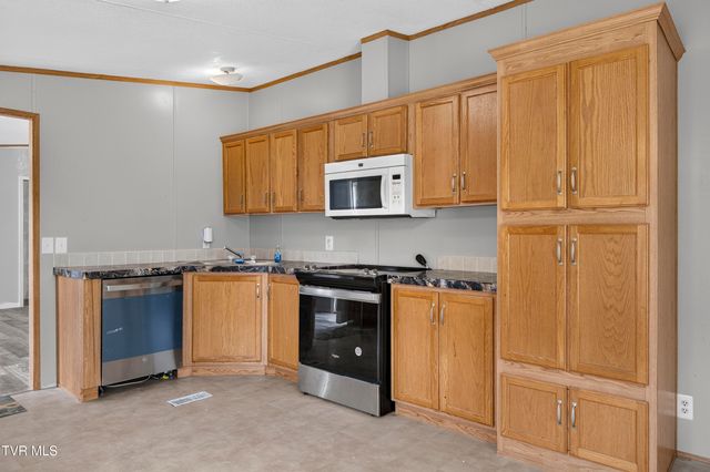 35 Wise Lane, Lebanon, VA 24266
