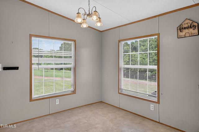 35 Wise Lane, Lebanon, VA 24266