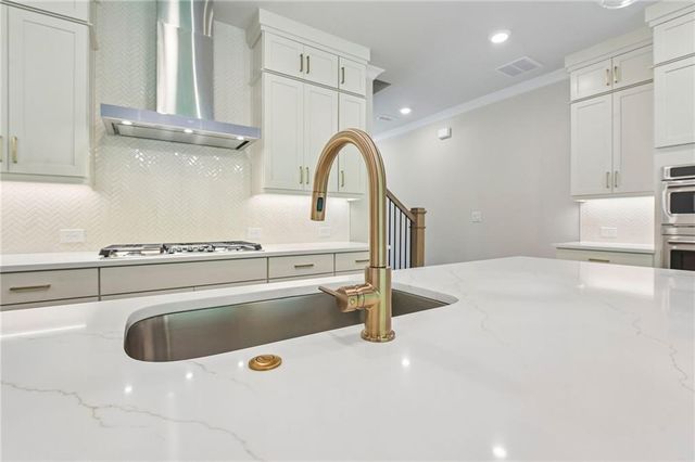 5679 Broad River View 438, Peachtree Corners, GA 30092