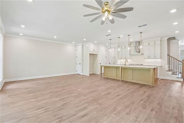 5679 Broad River View 438, Peachtree Corners, GA 30092
