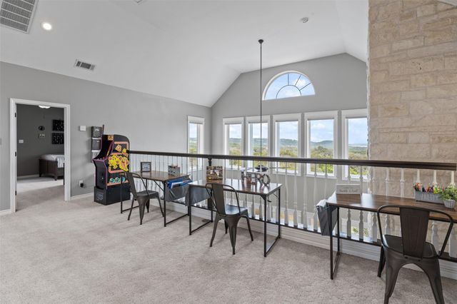 5926 Lakeside DR, Belton, TX 76513