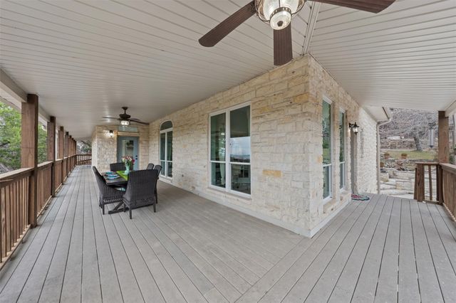 5926 Lakeside DR, Belton, TX 76513