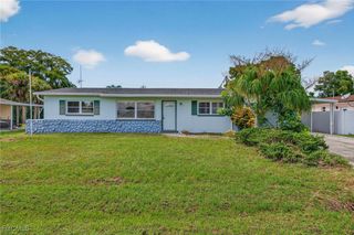 2613 Cartegena AVE, Fort Myers, FL 33905