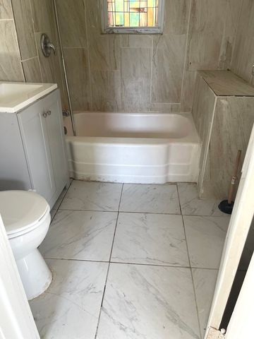 10730 S Lafayette Avenue, Chicago, IL 60628