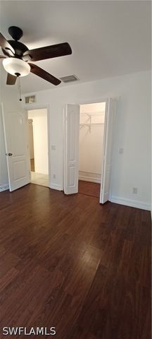 2330 Della DR, Naples, FL 34117