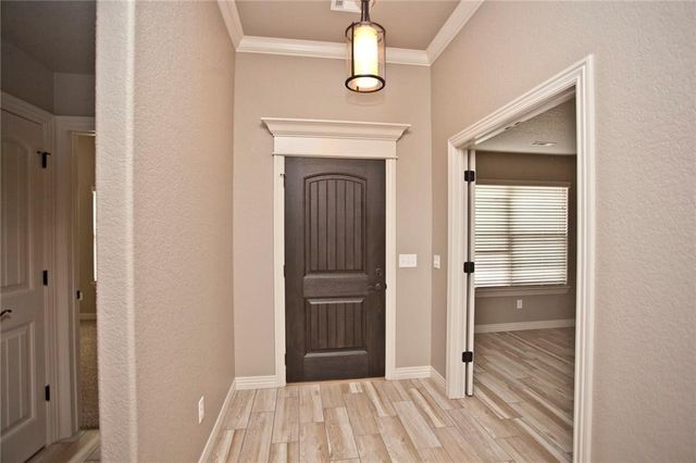 728 NW 64th Avenue, Bentonville, AR 72712