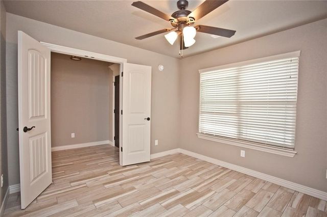 728 NW 64th Avenue, Bentonville, AR 72712