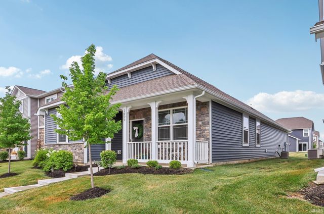 2606 Barstow Drive, Whitestown, IN 46075