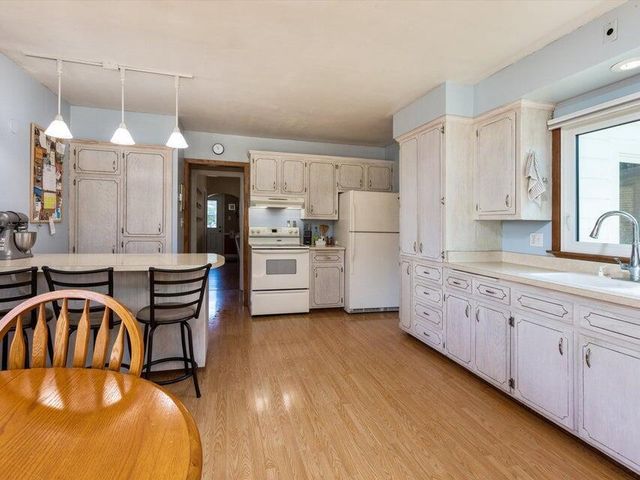 102 Mead AVENUE, Plymouth, WI 53073