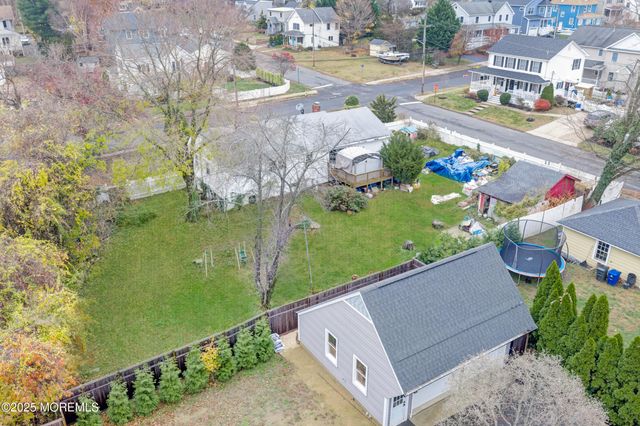 59 Asbury Avenue, Atlantic Highlands, NJ 07716