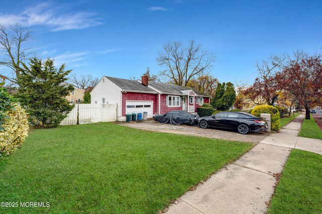 59 Asbury Avenue, Atlantic Highlands, NJ 07716