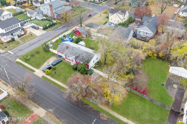 59 Asbury Avenue, Atlantic Highlands, NJ 07716