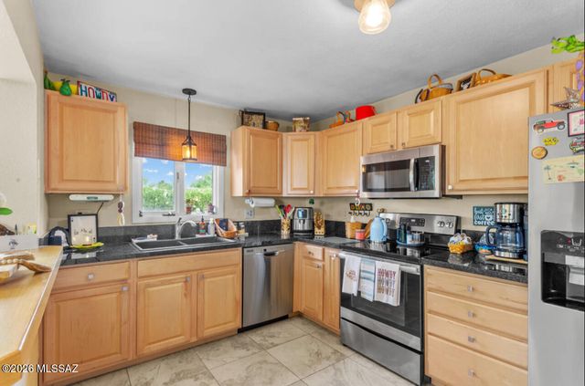 1424 N Rio Sonora, Green Valley, AZ 85614