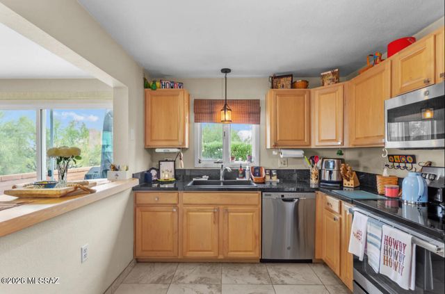1424 N Rio Sonora, Green Valley, AZ 85614