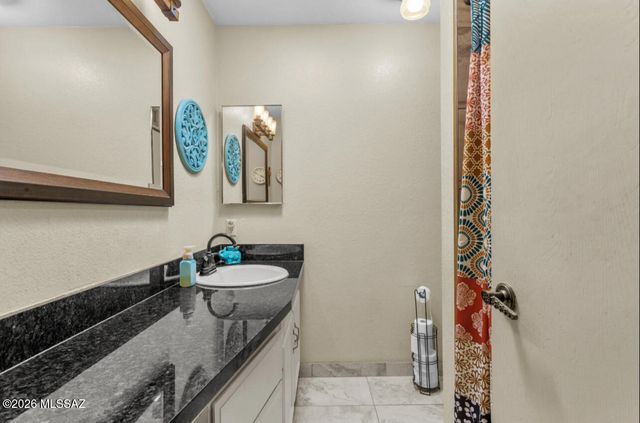 1424 N Rio Sonora, Green Valley, AZ 85614