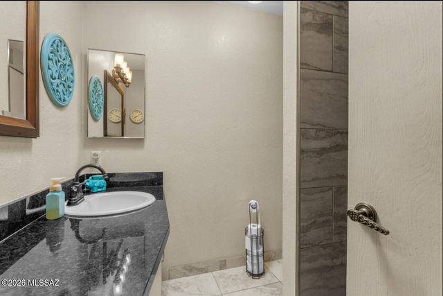 1424 N Rio Sonora, Green Valley, AZ 85614