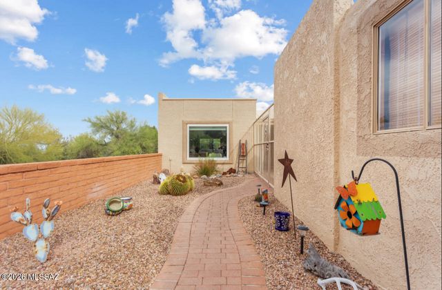 1424 N Rio Sonora, Green Valley, AZ 85614
