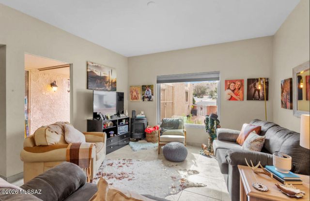 1424 N Rio Sonora, Green Valley, AZ 85614