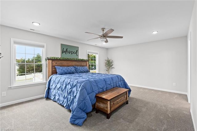 2709 Farmbrook Road, Winston-salem, NC 27103