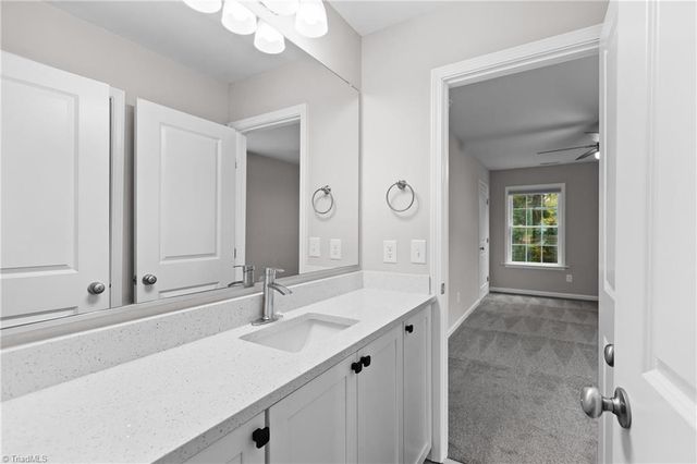 2709 Farmbrook Road, Winston-salem, NC 27103