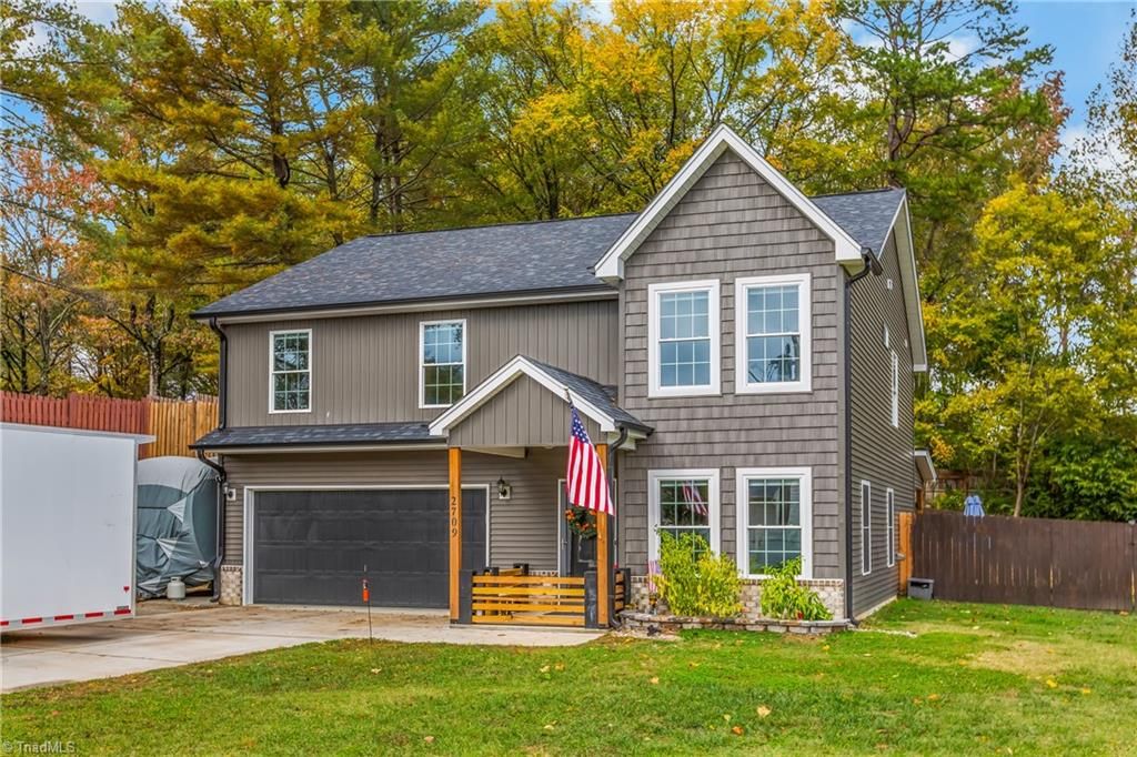 2709 Farmbrook Road, Winston-salem, NC 27103