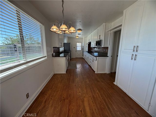 20 Hill Top Terrace, Barstow, CA 92311