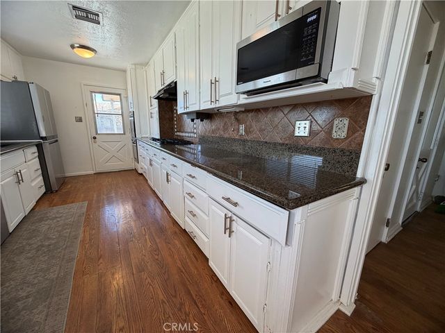 20 Hill Top Terrace, Barstow, CA 92311