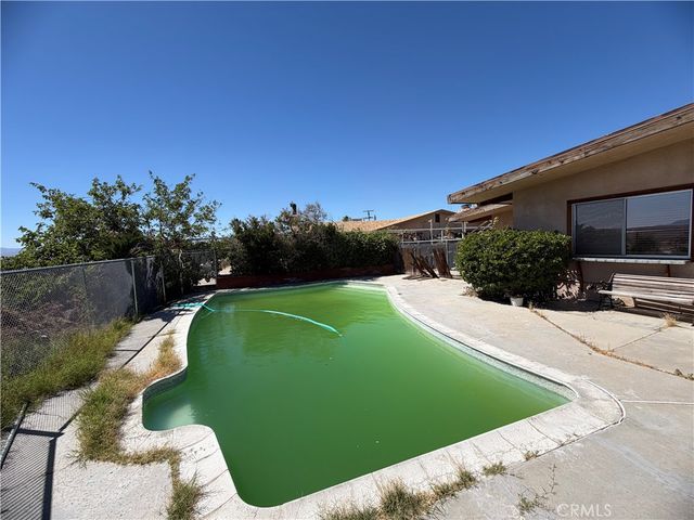 20 Hill Top Terrace, Barstow, CA 92311