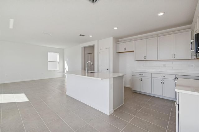 9018 OPTIMIST WAY, Palmetto, FL 34221