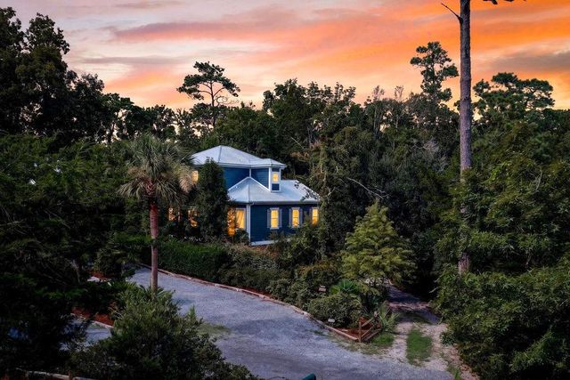 231 Watson Way, Pawleys Island, SC 29585