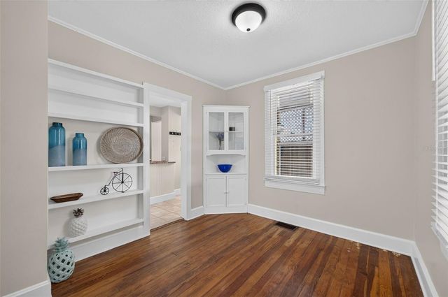 834 N ALEXANDER STREET, Mount Dora, FL 32757