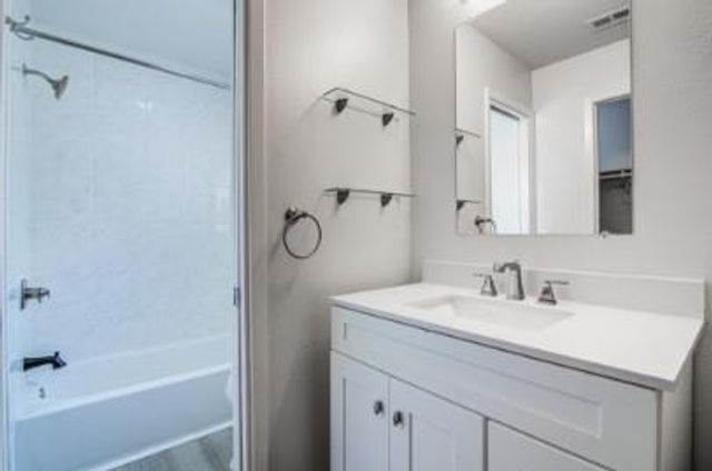 311 W Mary ST B, Austin, TX 78704