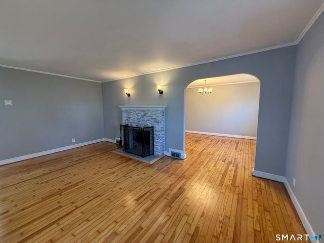 31 Waterbury Road, Prospect, CT 06712