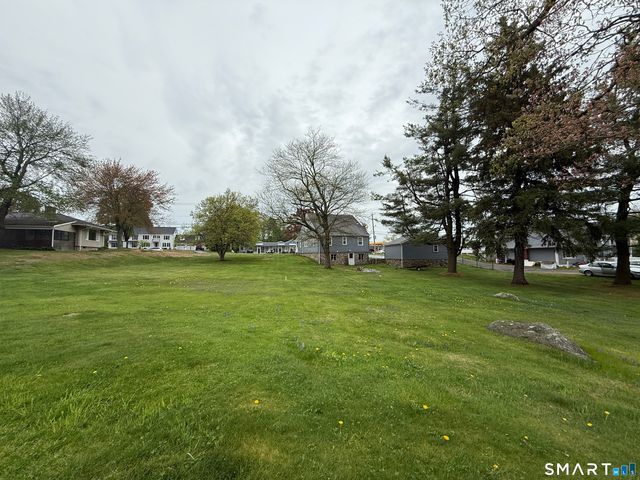 31 Waterbury Road, Prospect, CT 06712