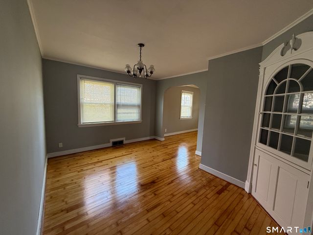 31 Waterbury Road, Prospect, CT 06712