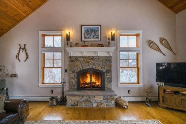 42 Deerfield Drive, Ludlow, VT 05149