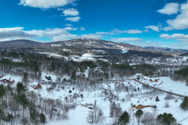 42 Deerfield Drive, Ludlow, VT 05149