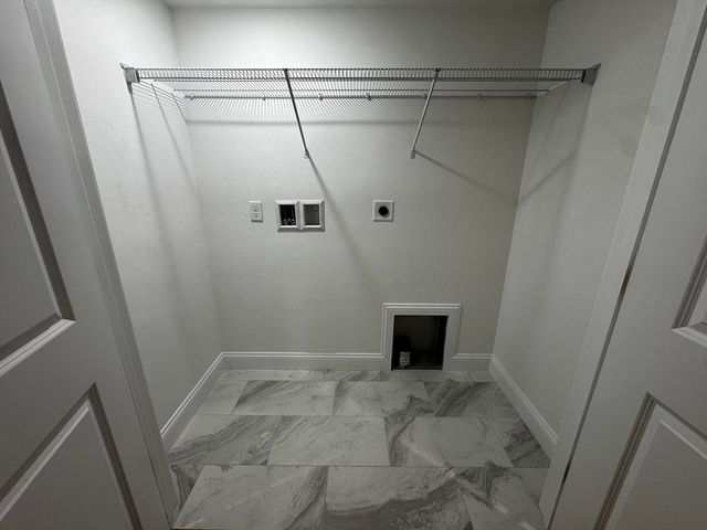 78 Arlington St 2, Taunton, MA 02780