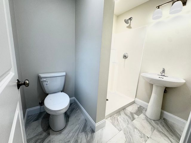 78 Arlington St 2, Taunton, MA 02780