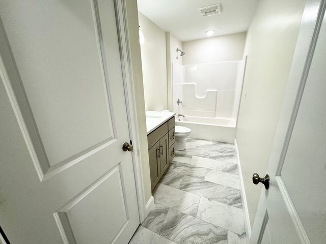 78 Arlington St 2, Taunton, MA 02780