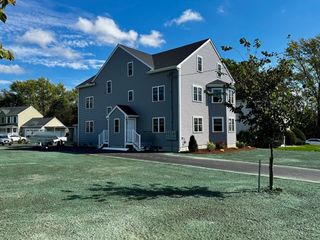 78 Arlington St 2, Taunton, MA 02780