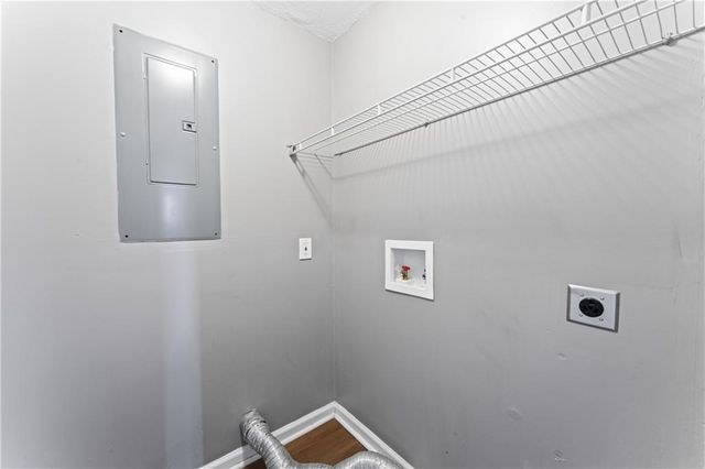 1700 Lawrence Avenue, Leavenworth, KS 66048