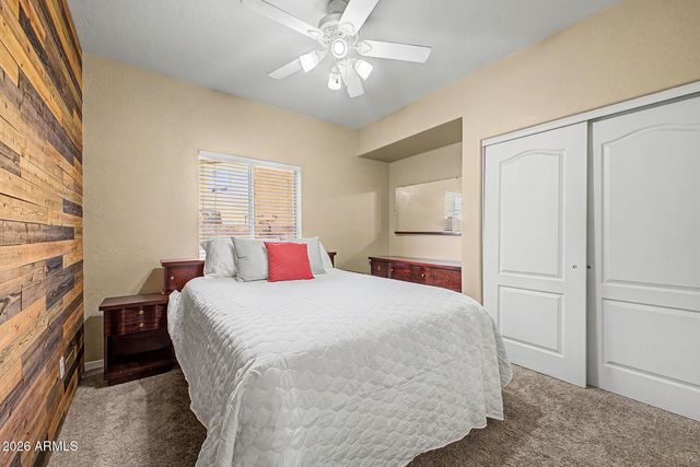 1124 N ROBIN Lane, Mesa, AZ 85213