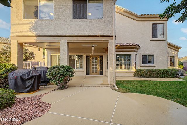 1124 N ROBIN Lane, Mesa, AZ 85213