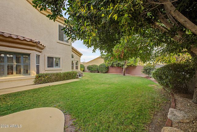 1124 N ROBIN Lane, Mesa, AZ 85213