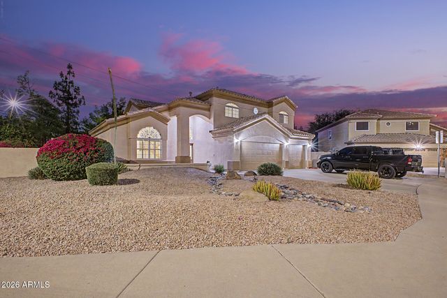 1124 N ROBIN Lane, Mesa, AZ 85213